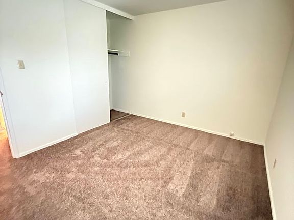 5th image of 2151 Carlmont Dr #302