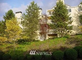 3811 130th Ln SE APT C4, Bellevue, WA