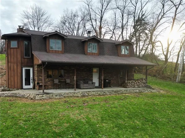 118 Twin Lakes Ln, Butler, PA 16002