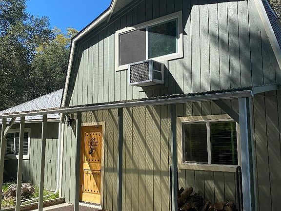 2nd image of 21251 Woodland Way