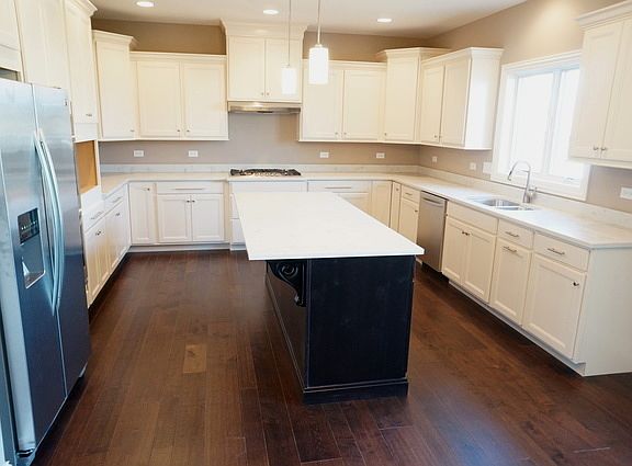 4th image of 8244 Karu Jean Ct