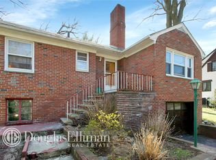 522 Palmer Rd, Yonkers, NY 10701