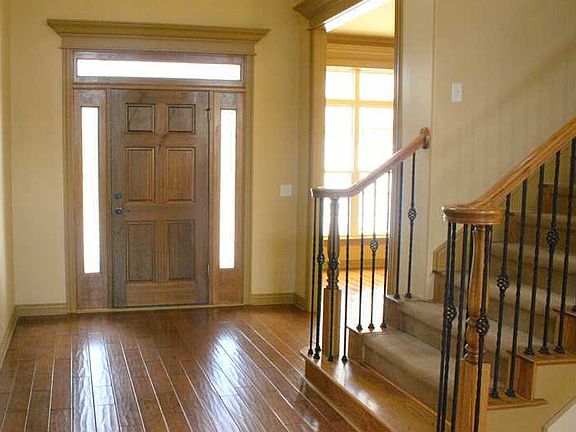 4th image of 4153 E Eastpoint Dr