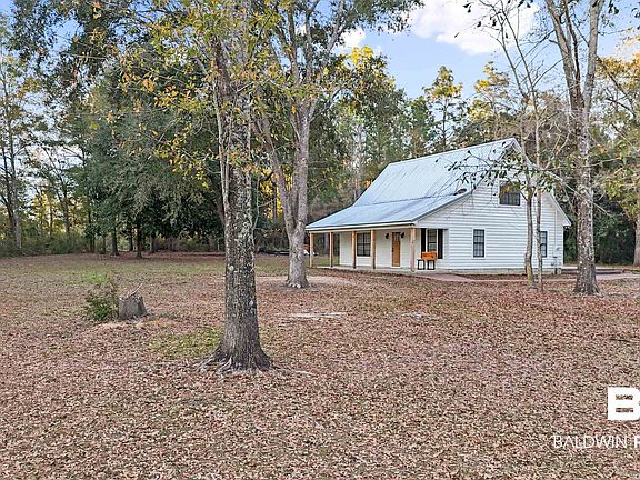 2nd image of 19274 Rada Rd