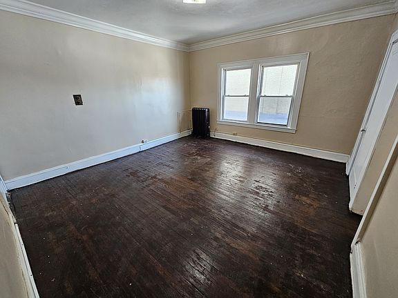 2nd image of 1374 Boulevard Ct #406