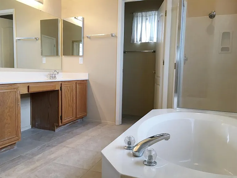 1431 E Sonoran Desert Dr — Photo 12