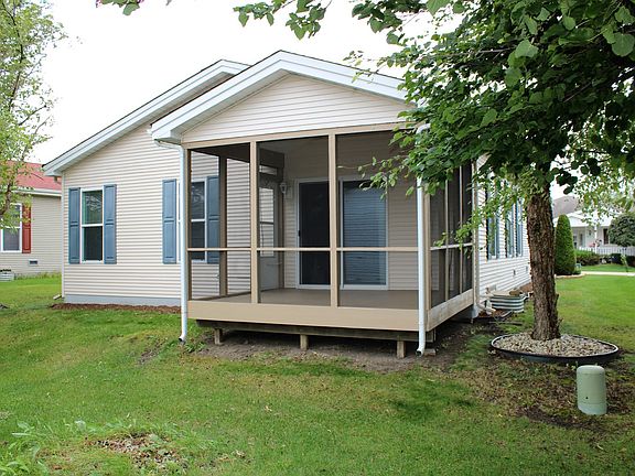 3rd image of 2914 Buckskin Ln