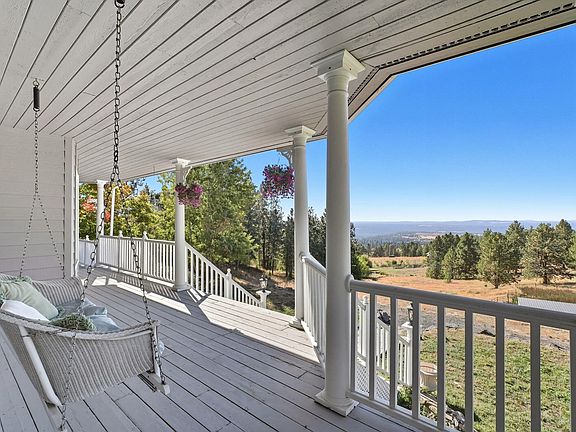 4th image of 6204 E Custer Ln