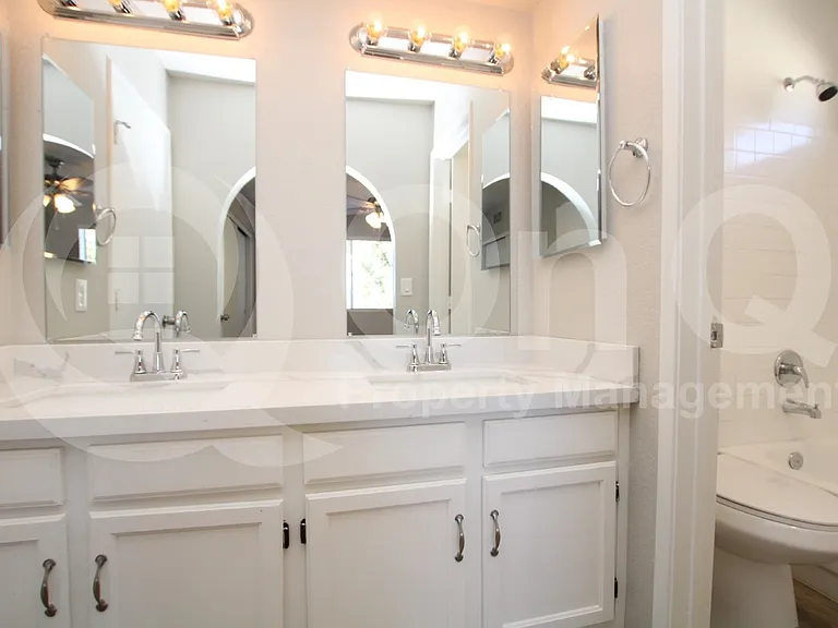 9936 E Birchwood Ave #4 — Photo 11