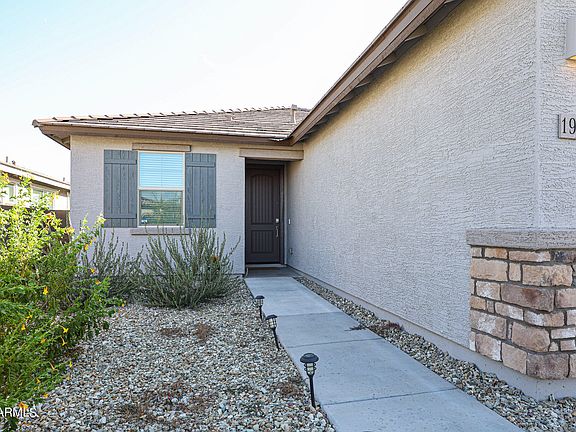 2nd image of 19417 W MARIPOSA Drive