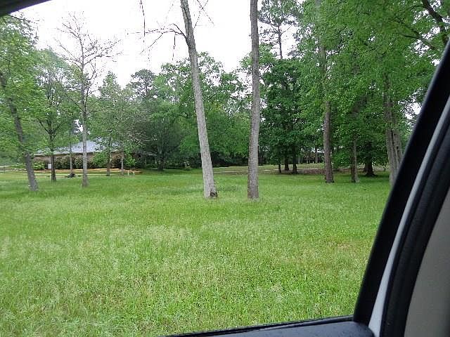 1st image of 209 Brookhollow Dr