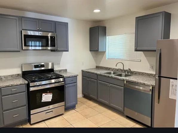 7637 Shawnee Trl, Yucca Valley, CA 92284