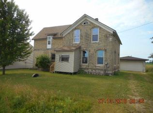 6925 Irish Rd, Two Rivers, WI 54241