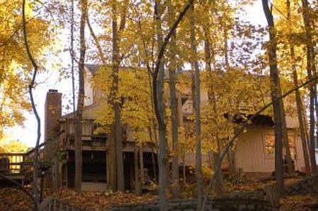 2nd image of 628 Heatherwood Ct