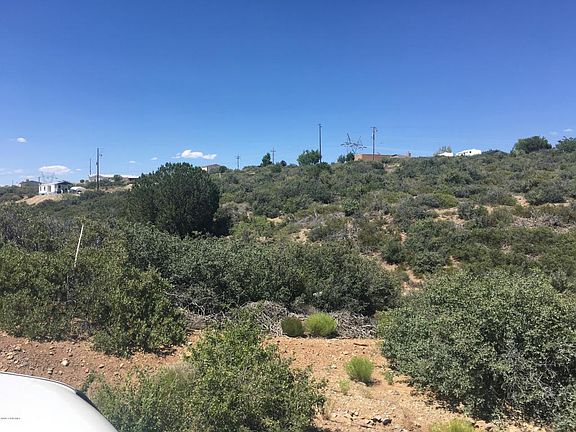 4th image of 13670 E Imperial Way
