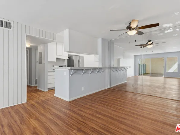 5700 Etiwanda Ave Unit 136, Tarzana, CA 91356