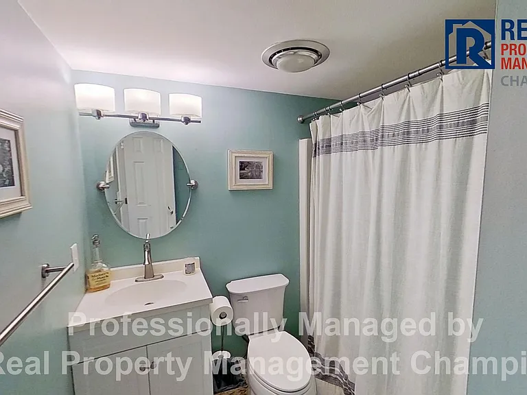 2206 Acacia Dr — Photo 11