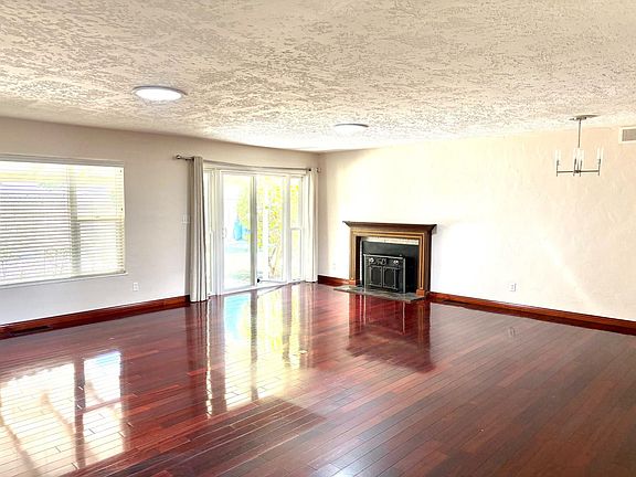 5th image of 2306 Monte Carlo Ave