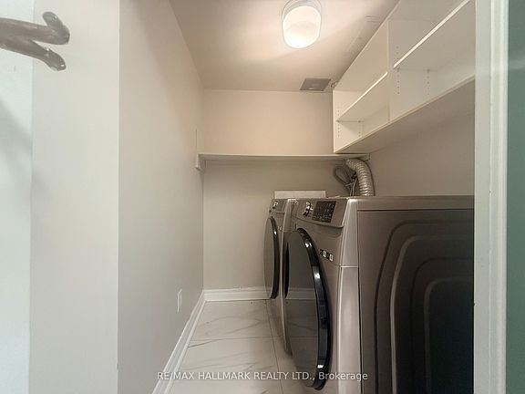 4th image of 75 Bamburgh Cir #2028