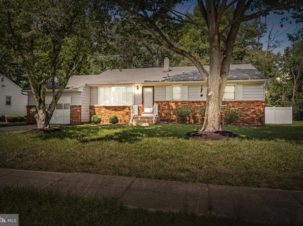 36 Iorio Dr, Hamilton, NJ 08620