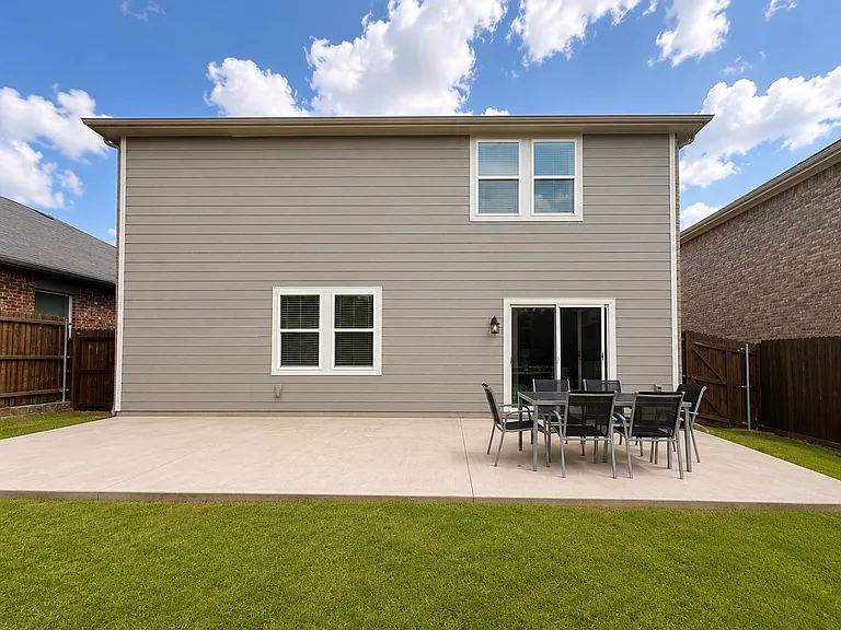 824 Juniper St — Photo 22