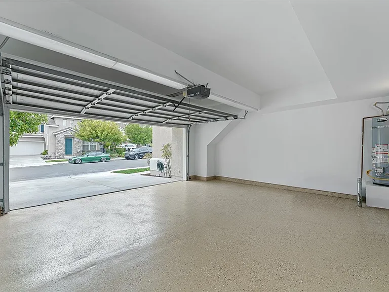 14 Gala Ct — Photo 7