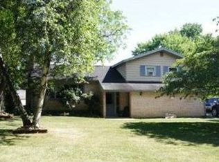 401 Sawmill Run Rd, Butler, PA 16001