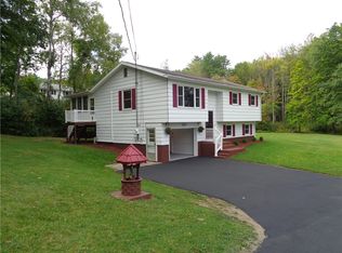 689 Steege Hill Rd, Corning, NY 14830