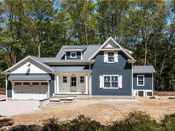 510 Greenbush Rd, Warwick, RI 02818