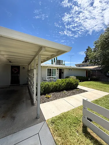 5261 25th St Photo 1