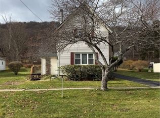 87 South St, Cattaraugus, NY 14719