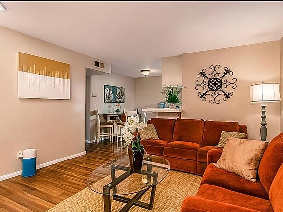 3rd image of 4359 Louisiana St APT 3