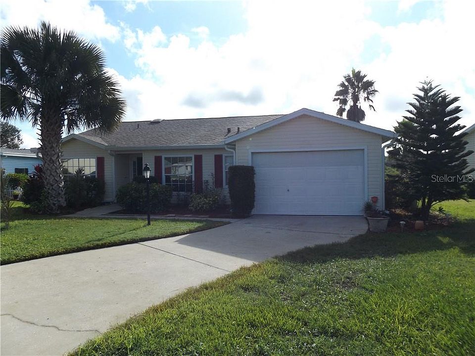 1st image of 24817 Pine Hl