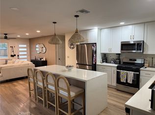 16480 Adelia St, Hesperia, CA 92345