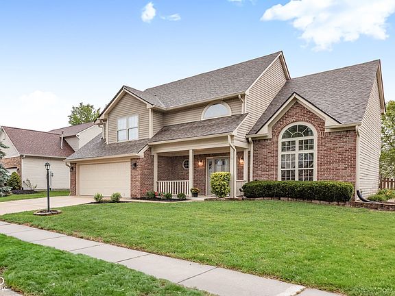 2nd image of 695 Stone Ln