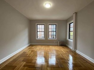 2814 Bronx Park E APT B22, Bronx, NY 10467