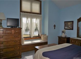 111 Amidon Rd, Ashford, CT 06278