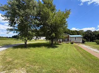 17140 Froghop Rd, Hopkinsville, KY 42240