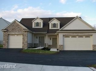 221 Masonic Dr, Elizabethtown, PA 17022