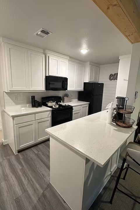 1st image of 228 Avenue F #4