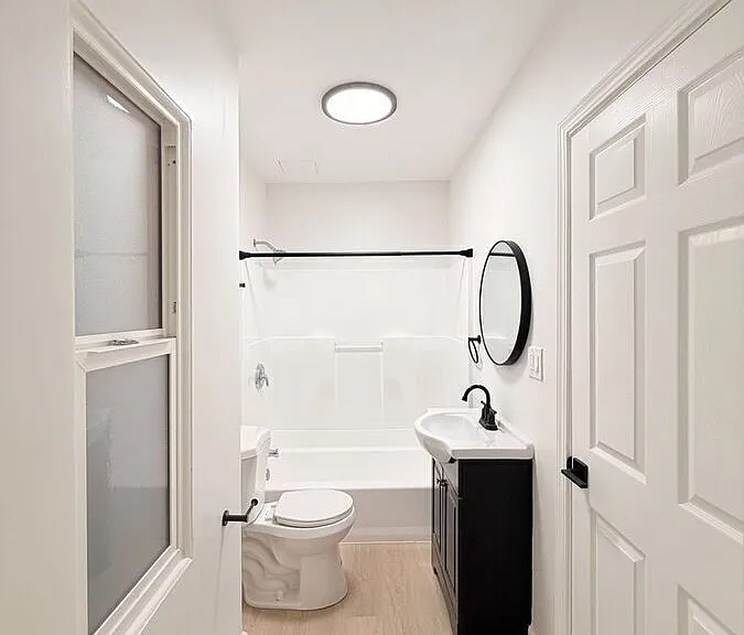 4705 Willow Brook Ave #2 — Photo 12