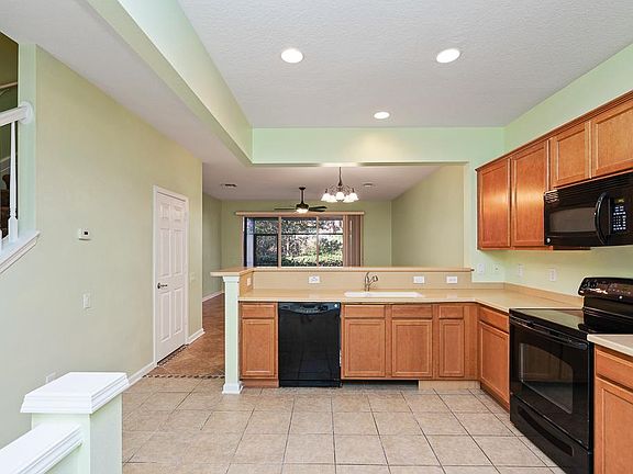 4th image of 2215 Snowflake Pl #2215