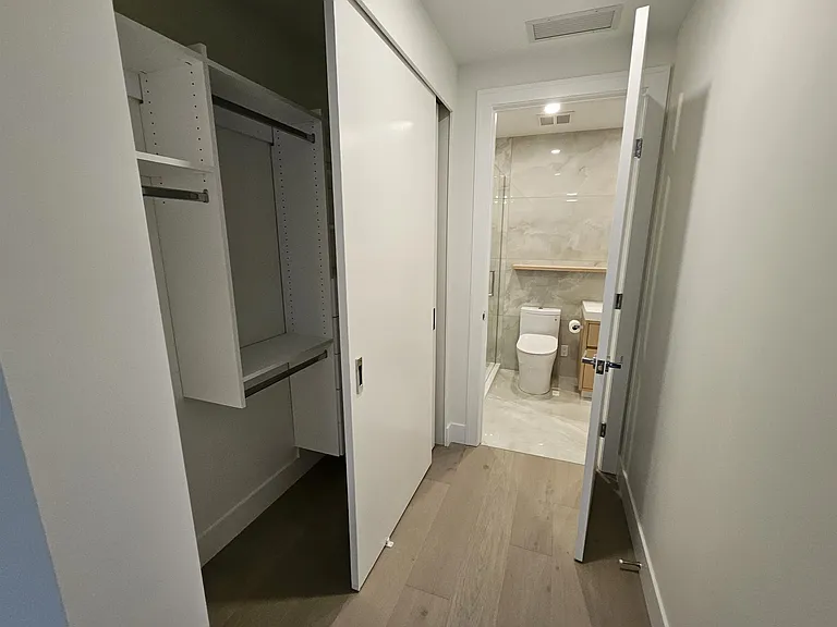 1342 Johnston Rd #403 — Photo 30