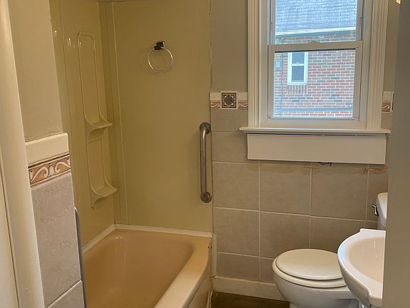 5th image of 3113 Larue Dr