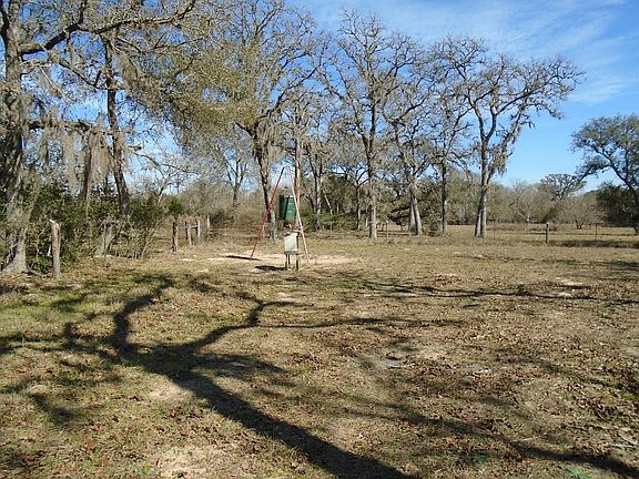 3rd image of 1490 County Road 451