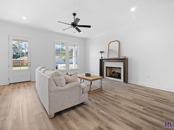 5th image of 17739 Empress Dr
