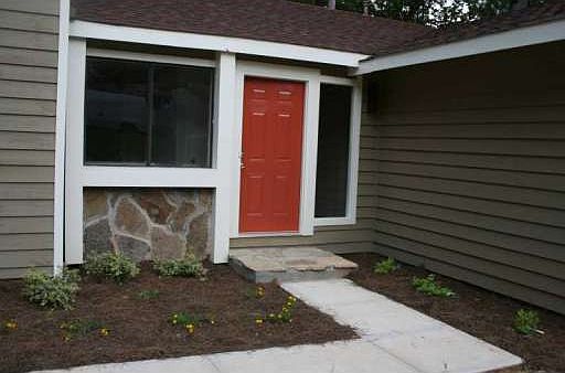 3rd image of 6732 Valley Ct