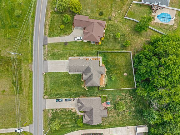 5th image of 4262 Sango Rd