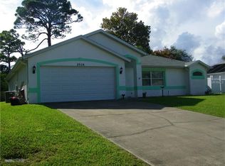 2928 Royal Palm Dr, Edgewater, FL 32141