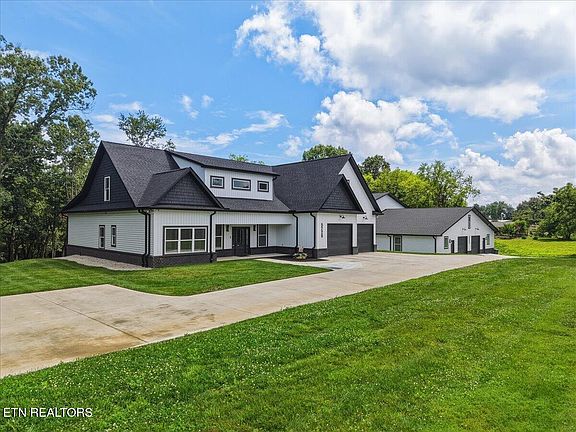 2nd image of 5228 Lance Dr